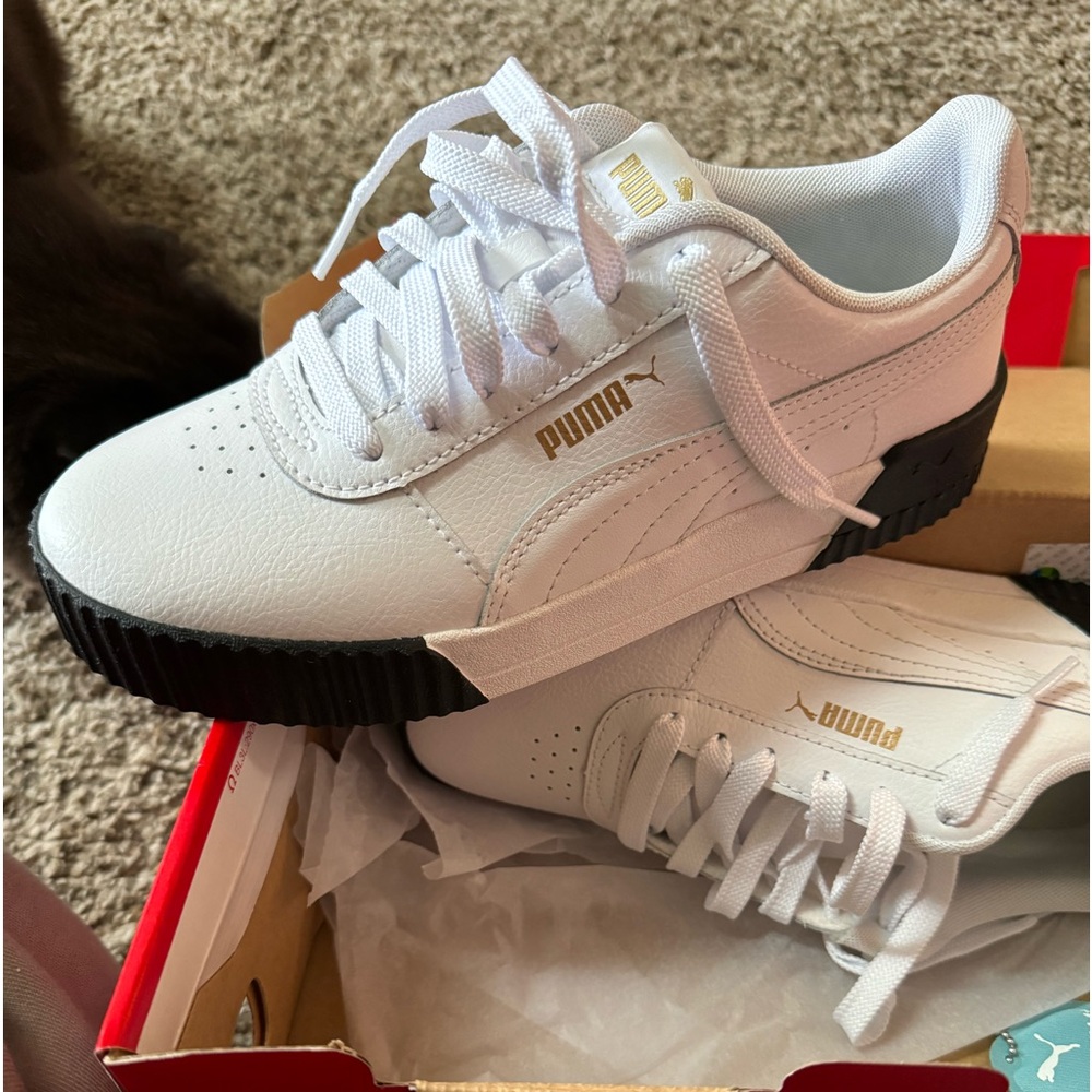 Puma Carina’s.